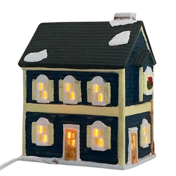 Vintage Coca Cola 1997 Town Square Village House Light Up Wiley Sons Hardware - Picture 5 of 16